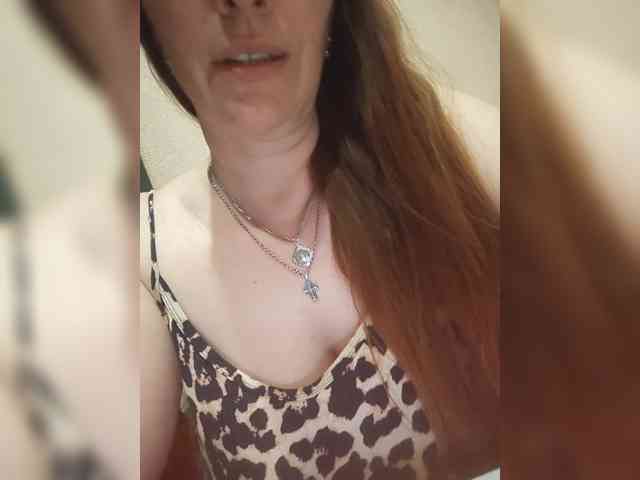 MissieLorrie webcam