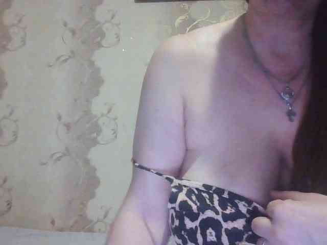 MissieLorrie webcam