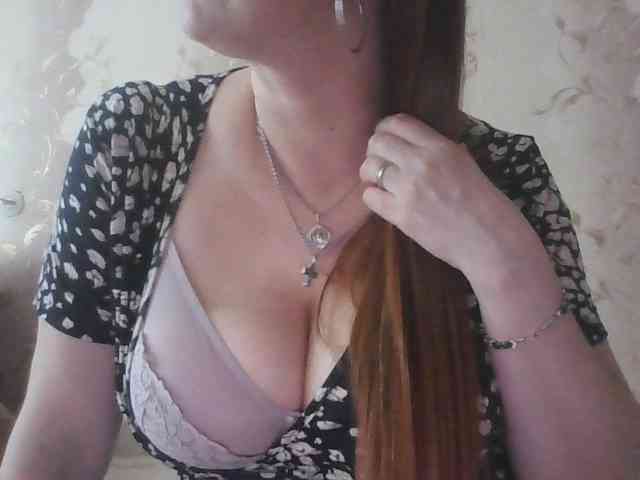 MissieLorrie webcam