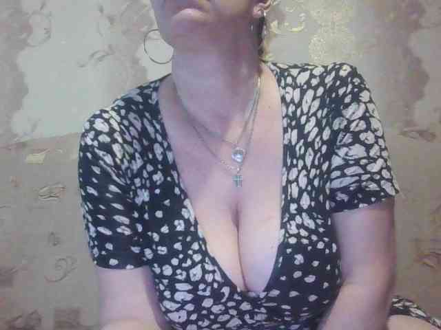 MissieLorrie webcam