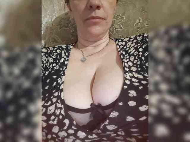 MissieLorrie webcam
