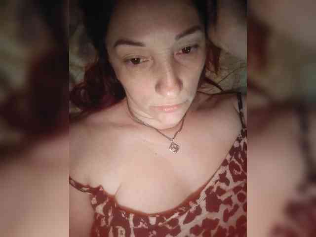 MissieLorrie webcam