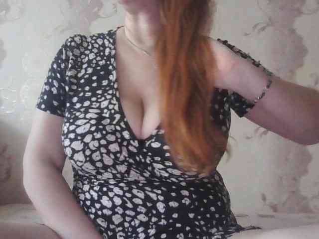 MissieLorrie webcam