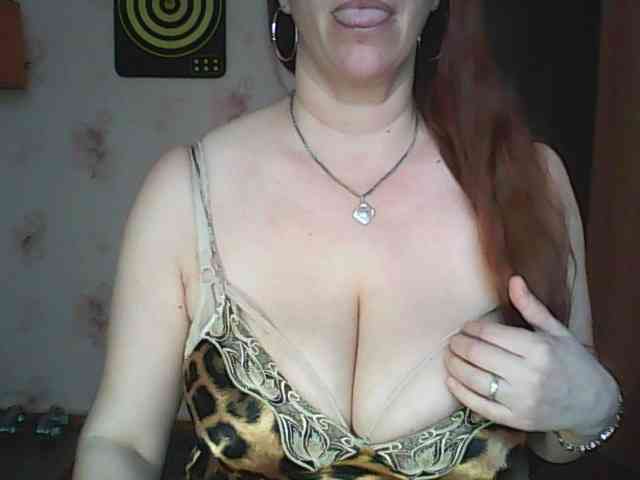 MissieLorrie webcam