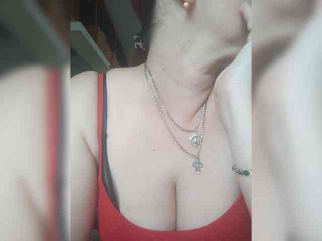 MissieLorrie webcam
