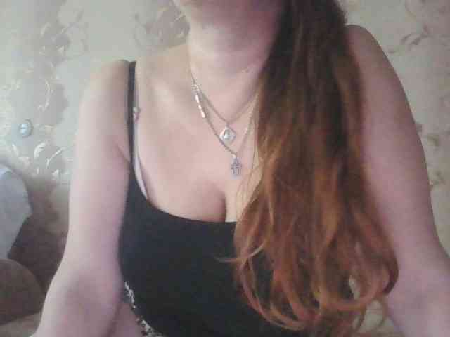 MissieLorrie webcam