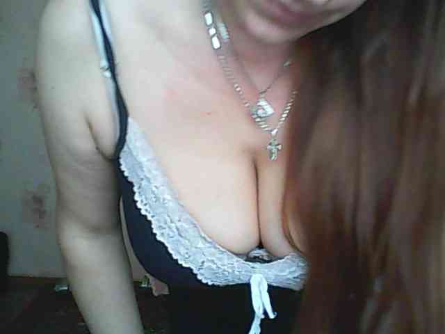 MissieLorrie webcam