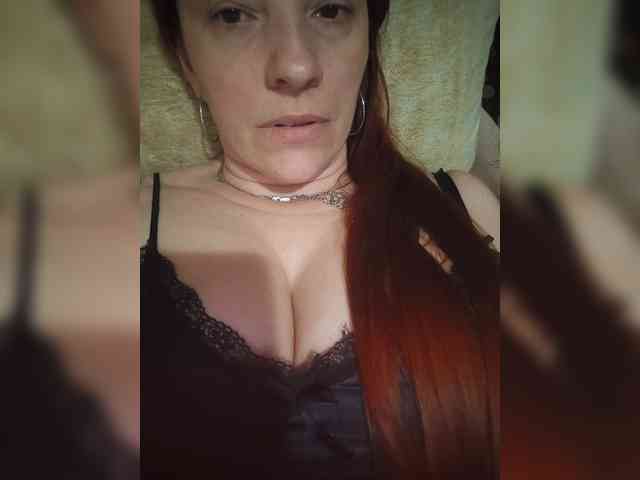 MissieLorrie webcam
