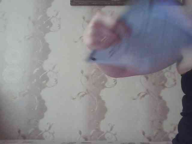 MissieLorrie webcam