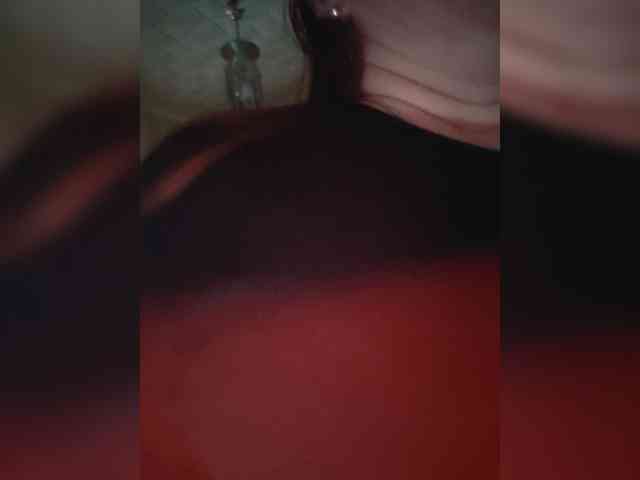 MissieLorrie webcam