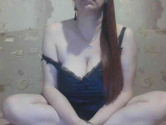 MissieLorrie webcam