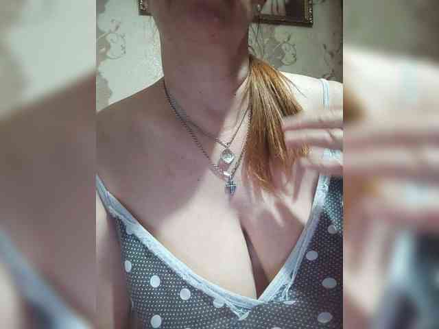 MissieLorrie webcam