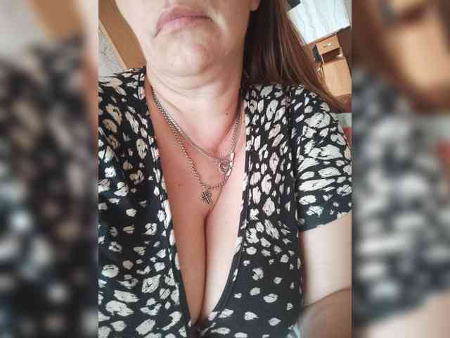 MissieLorrie webcam