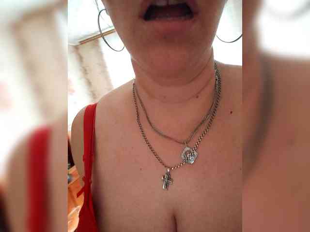MissieLorrie webcam