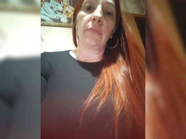 MissieLorrie webcam