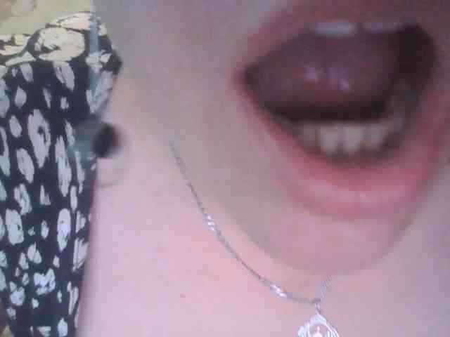 MissieLorrie webcam