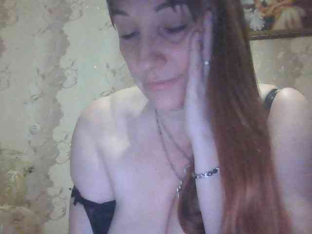 MissieLorrie webcam
