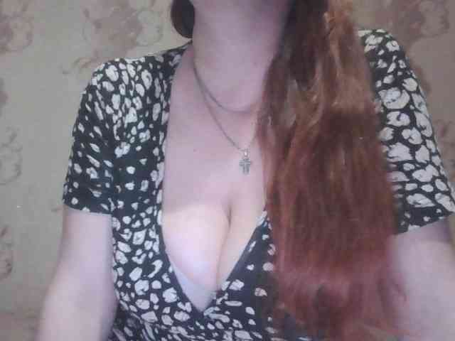 MissieLorrie webcam