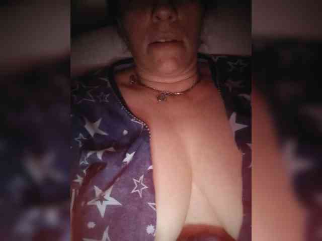 MissieLorrie webcam