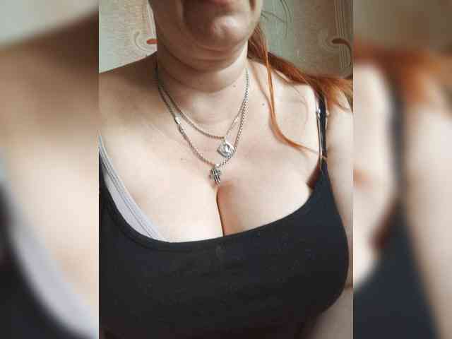 MissieLorrie webcam