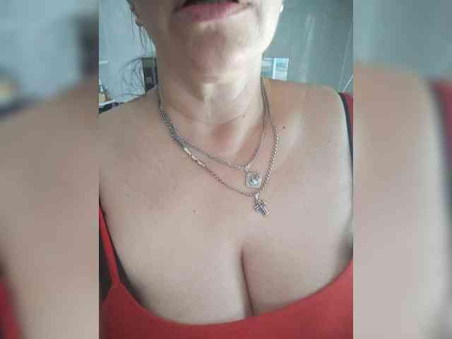 MissieLorrie webcam