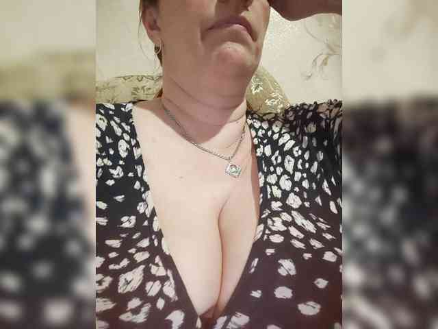 MissieLorrie webcam