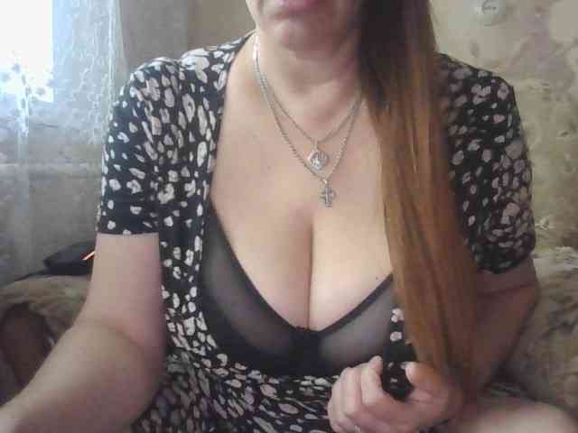 MissieLorrie webcam