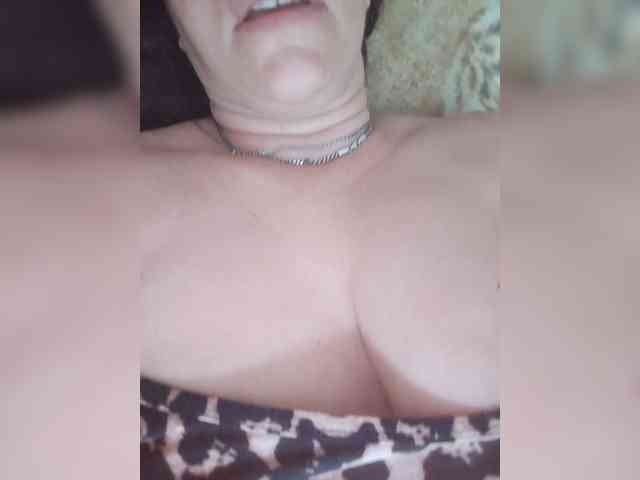 MissieLorrie webcam