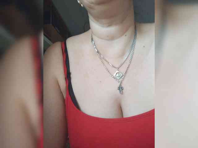 MissieLorrie webcam