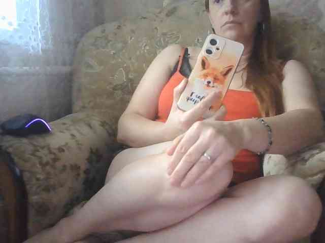 MissieLorrie webcam