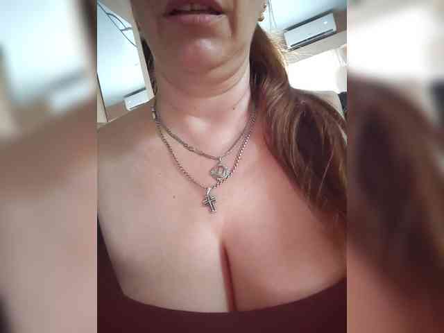 MissieLorrie webcam