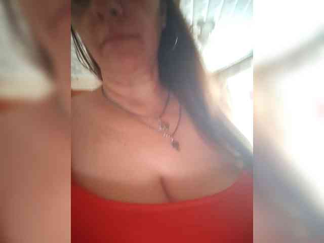 MissieLorrie webcam