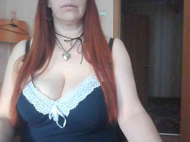 MissieLorrie webcam
