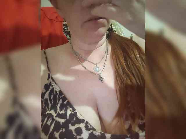 MissieLorrie webcam