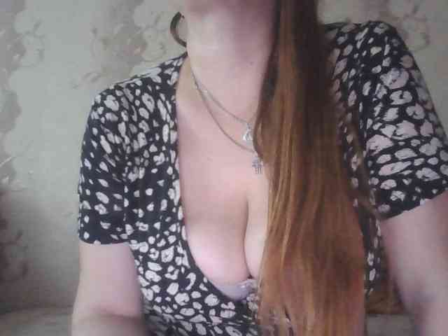 MissieLorrie webcam