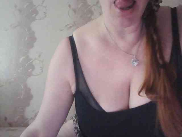 MissieLorrie webcam