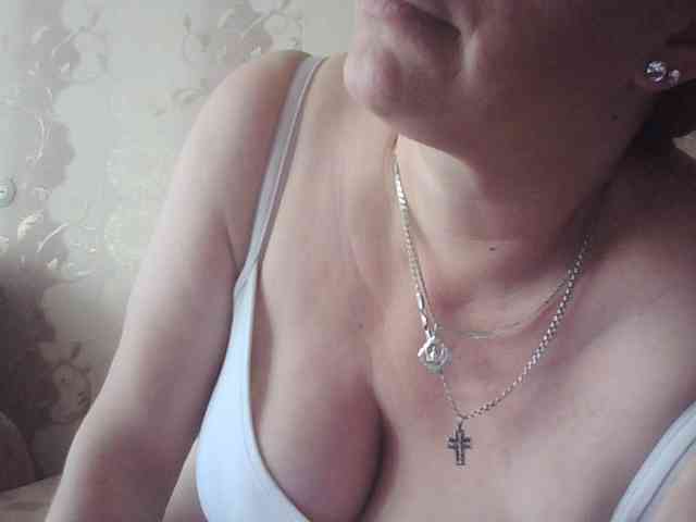 MissieLorrie webcam