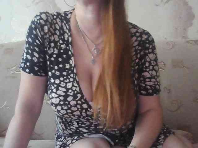 MissieLorrie webcam