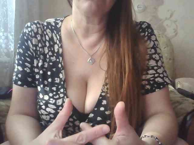 MissieLorrie webcam