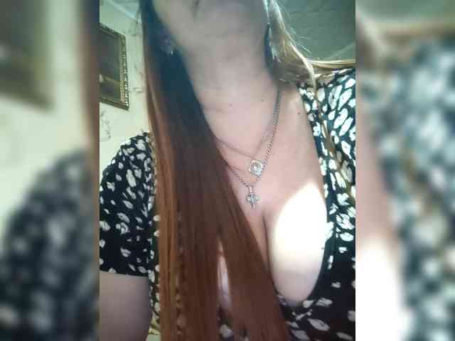 MissieLorrie webcam
