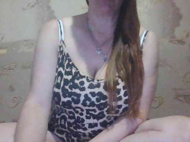 MissieLorrie webcam