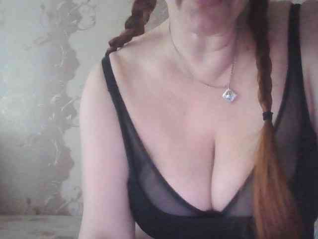 MissieLorrie webcam