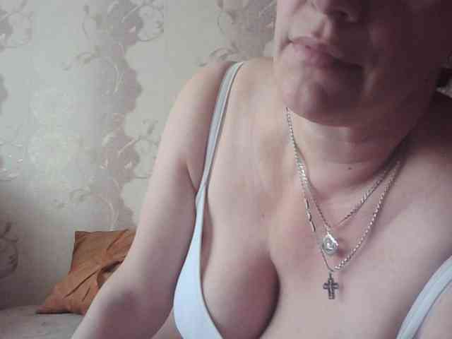 MissieLorrie webcam