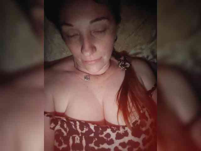 MissieLorrie webcam