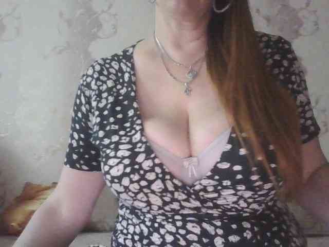 MissieLorrie webcam