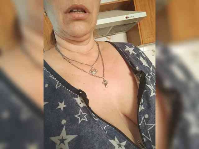 MissieLorrie webcam