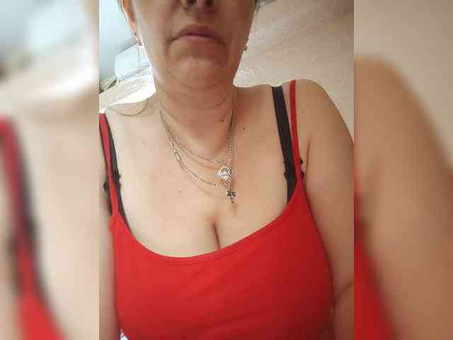 MissieLorrie webcam