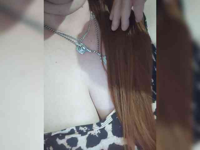 MissieLorrie webcam