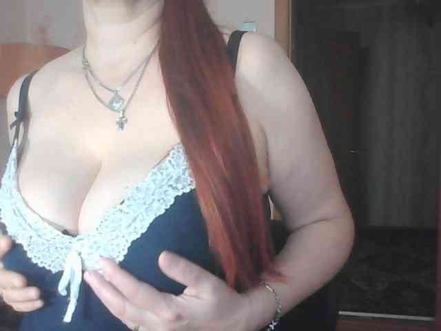 MissieLorrie webcam