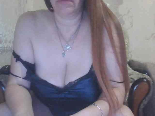 MissieLorrie webcam